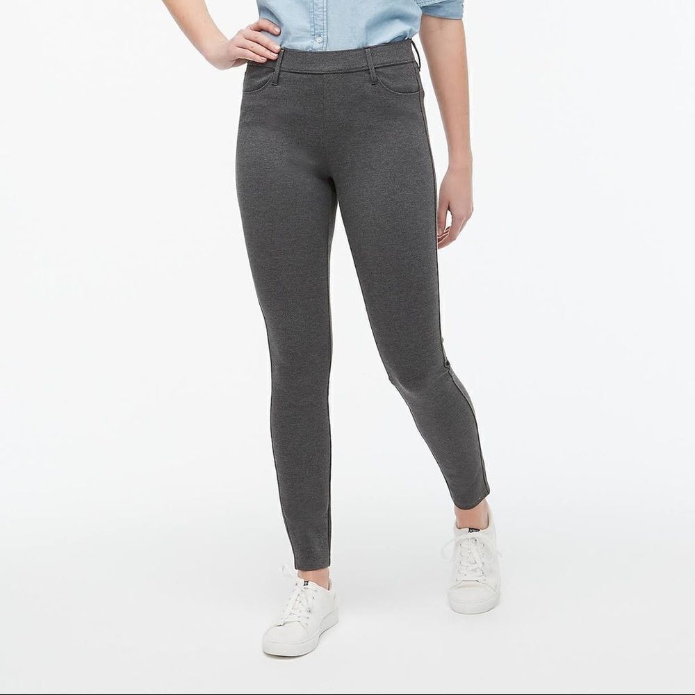 ✨ J Crew Pull On Gigi Pants✨